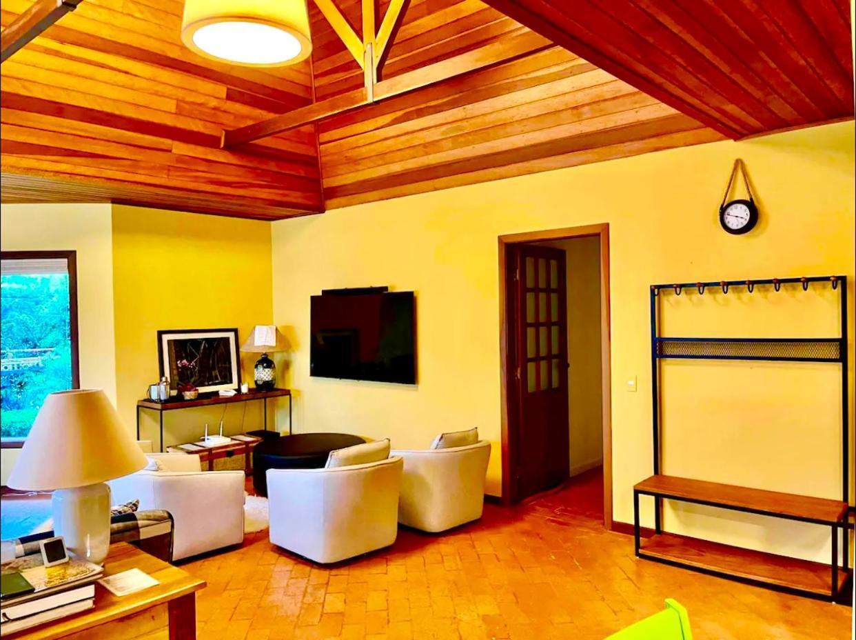 Casa Deliciosa Com Jacuzzi Em Em Casa de férias Campos do Jordão
