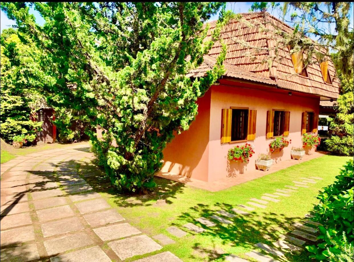Casa Deliciosa Com Jacuzzi Em Em Campos do Jordão
