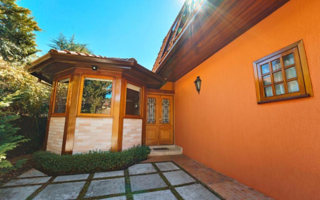 Casa Deliciosa Com Jacuzzi Em Em